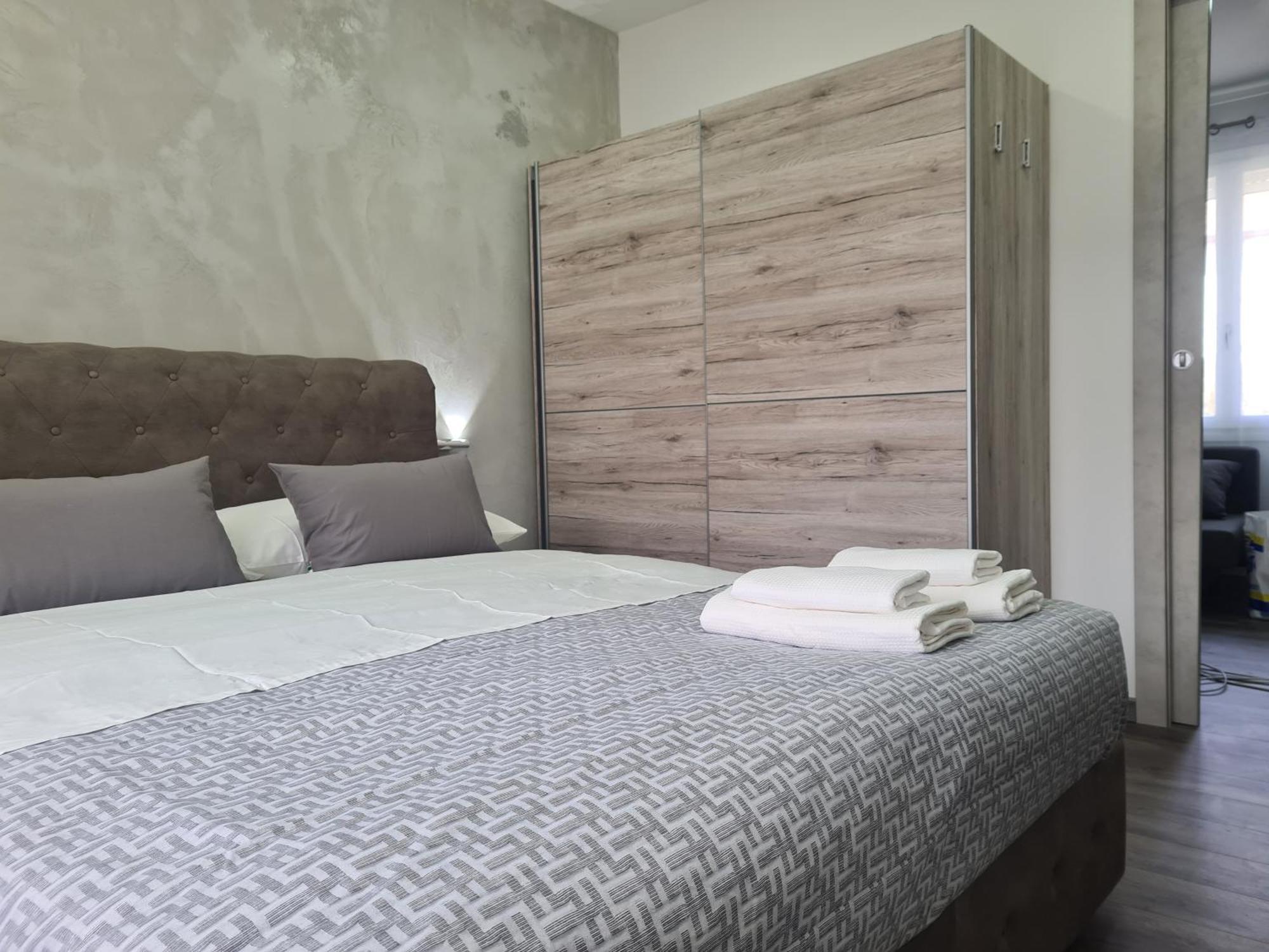 Apartment אודינה מראה חיצוני תמונה